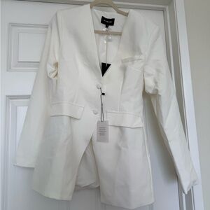 Isla Blazer in White